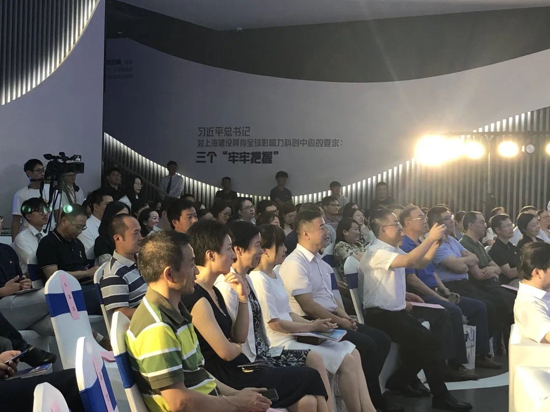 今天，上海一(yi)批(pi)80後(hou)、90後(hou)CEO“集(ji)結”，從(cong)百(bai)年(nian)前(qian)的(de)那場(chang)“創業(ye)”故事說開來……(圖5)